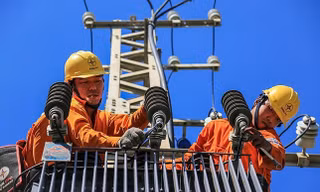 Bộ Công Thương xin lỗi người dân vì liên tục cắt điện