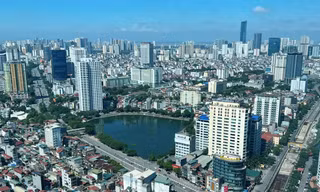 Vì sao Việt Nam trở thành 'ngôi sao' khi kinh tế toàn cầu đang suy giảm?
