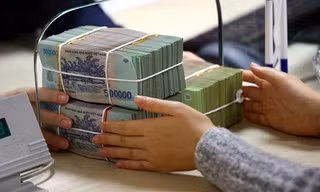 Siết tín dụng ngân hàng cho doanh nghiệp 'sân sau' vay