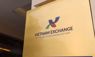 Sở Giao dịch chứng khoán Việt Nam lãi lớn