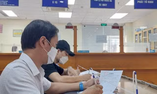 Bộ Tài chính ban hành thông tư giảm 36 loại thuế, phí hỗ trợ người dân, doanh nghiệp. (Ảnh:ST). 