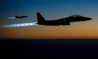 Máy bay chiến đấu Mỹ trên bầu trời Iraq. Ảnh: US Air Force.