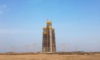 Khi xây xong, Tháp Jeddah sẽ cao 1km. Ảnh: Domus.