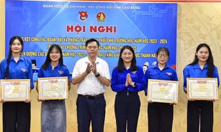 Tỉnh Đoàn tôn vinh, khen thưởng.