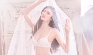 Mẫu nội y gốc Hoa đẹp dịu dàng như nàng thơ