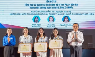 Đề tài về trầm cảm giành giải nhất Khoa học Công nghệ sinh viên toàn quốc