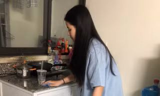 Chuyển nhà gấp vì không chịu nổi nết ăn ở bẩn của bạn cùng phòng