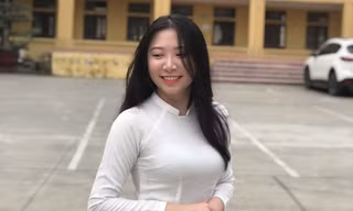 Sinh viên Nguyễn Minh Hằng (Trường Đại học Thủ đô Hà Nội) tham gia chương trình “Học cùng chiến binh nhí” 