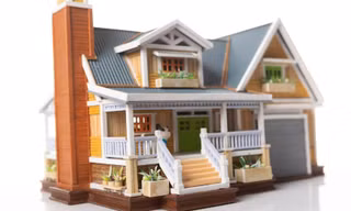 9X Hải Phòng đam mê làm nhà mô hình từ tăm tre