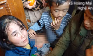 Bé 2 tuổi mất tích được tìm thấy: Đưa đi kiểm tra sức khỏe