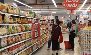 Trong Tuần lễ Khuyến mại kích cầu mua sắm, người dân Đà Nẵng có thể hưởng những ưu đãi tốt về giá, hoặc được hưởng những chương trình khuyến mại hấp dẫn tại các Trung tâm thương mại, chợ, siêu thị…