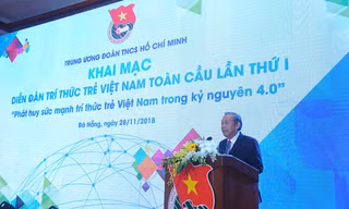 Phó Thủ tướng Thường trực Chính phủ Trương Hòa Bình phát biểu tại phiên khai mạc Diễn đàn Trí thức trẻ Việt Nam lần thứ I. Ảnh: Xuân Tùng