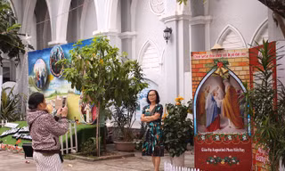 Nhà thờ Chánh tòa Đà Nẵng lung linh trước lễ Giáng sinh