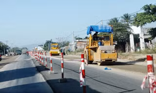 Kiểm tra việc chọn nhà thầu các dự án bảo trì đường bộ