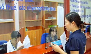 9 tháng hơn 2.870 người nợ thuế bị tạm hoãn xuất cảnh 