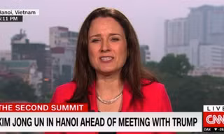 CNN cùng loạt hãng thông tấn dựng trường quay trên nóc nhà ở Hà Nội