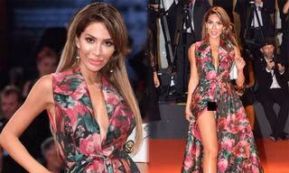 ‘Mỹ nhân dao kéo’ Farrah Abraham hớ hênh vùng nhạy cảm trên thảm đỏ