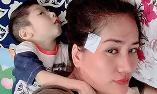 9 năm nuôi con bại não của Minh Cúc vai 'ả giang hồ' trong 'Về nhà đi con'