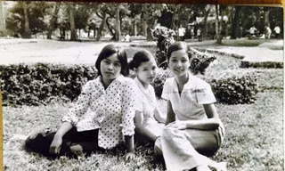 NSƯT Chiều Xuân khoe ảnh hiếm thời nữ sinh trung học đẹp xao xuyến
