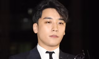 Lộ bằng chứng nói dối, Seungri chính thức bị buộc tội phát tán ảnh sex