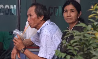 Chuyện dở khó dở cười: Nhớ nhà phát ốm, tân sinh viên xin rút hồ sơ về quê