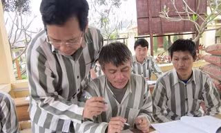 Tết tù của cựu hiệu trưởng mua dâm