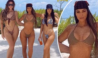 Bị chỉ trích vì tiệc tùng giữa dịch, chị em Kim 'siêu vòng 3' khoe ảnh bikini ‘bỏng mắt’