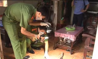 Đi uống rượu về, em rể 'vung dao' đoạt mạng anh vợ