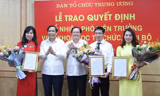 Bản tin 8H: Viện Khoa học tổ chức, cán bộ có 3 tân Phó Viện trưởng