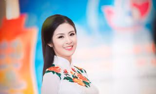 Bí quyết gìn giữ mái tóc mây của Hoa hậu Ngọc Hân
