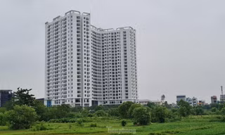 Thêm dự án chung cư nghìn tỷ ở Hà Nội chưa nghiệm thu đã 'lùa' dân về ở