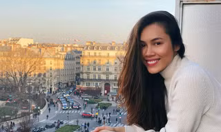 Sống tích cực mùa dịch: Á hậu Hoàng My gợi ý những sách quý nên đọc khi cách ly ở nhà