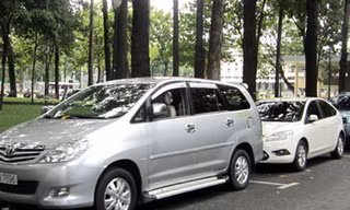 'Sốc' với kiến nghị tăng phí đăng ký ôtô lên 10 lần