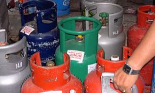 Sốc với giá gas tăng 'khủng' từ 1/12