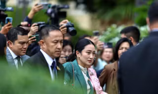 Bà Paetongtarn Shinawatra sau cuộc họp nội các ngày 1/7. (Ảnh: Reuters)