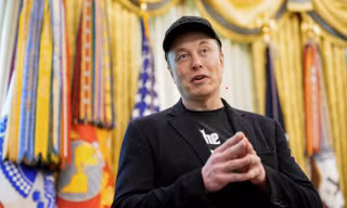 Tỷ phú Elon Musk trong một lần phát biểu tại Nhà Trắng. (Ảnh: Reuters)