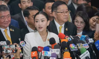 Thủ tướng Thái Lan đối mặt với cuộc bỏ phiếu bất tín nhiệm