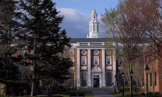 Đại học Harvard. (Ảnh: Reuters)