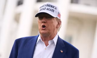 Tổng thống Mỹ Donald Trump phát biểu với báo chí ngày 18/6. (Ảnh: AP)