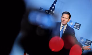 Ngoại trưởng Mỹ Marco Rubio phát biểu với báo chí nhân dịp tham dự hội nghị ngoại trưởng NATO tại Brussels ngày 3/4. (Ảnh: AP)