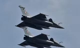 Ấn Độ bắn tên lửa vào Pakistan để đáp trả vụ tấn công ở Kashmir