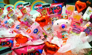 Nhiều hoa độc lạ theo xu hướng 'ăn được, chơi được' cháy hàng trong dịp Valentine