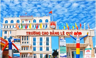 Điểm nhấn giáo dục: Chỉ đạo khẩn sau thông tin 'dối trá' đào tạo Y Dược