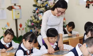 Giáo viên và mong ước ‘được sống bằng lương’, được dạy thật trong năm mới 2022