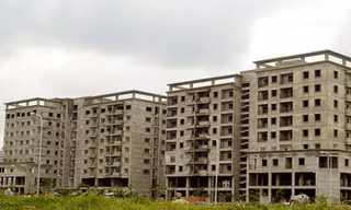 ‘Vị đắng’ của nhà giá rẻ