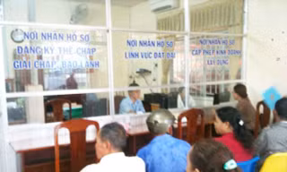 Thí điểm mô hình bưu điện hỗ trợ giải quyết thủ tục hành chính