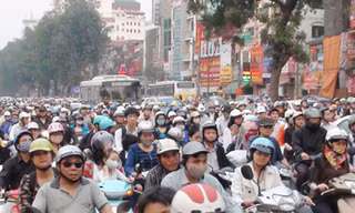 Thu phí nặng thế, dân sống làm sao