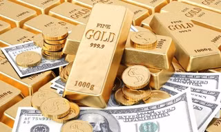 USD neo ở mức cao, giá vàng quay đầu giảm nhẹ. Ảnh minh họa.