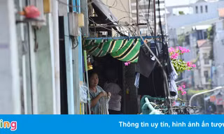 Cuộc sống người dân sắp rời chung cư có nguy cơ sập ở TP.HCM