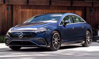 Triệu hồi loạt xe điện của Mercedes-Benz bởi lỗi kết nối với pin 